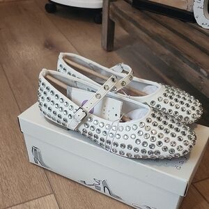 Rhinestone White Mary Jane Flats, Size 6 1/2